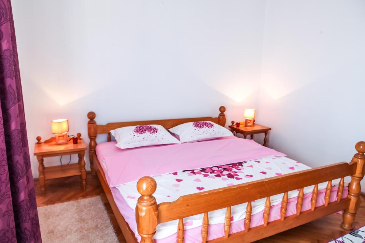 Apartment Dejan Τσέτινιε Εξωτερικό φωτογραφία